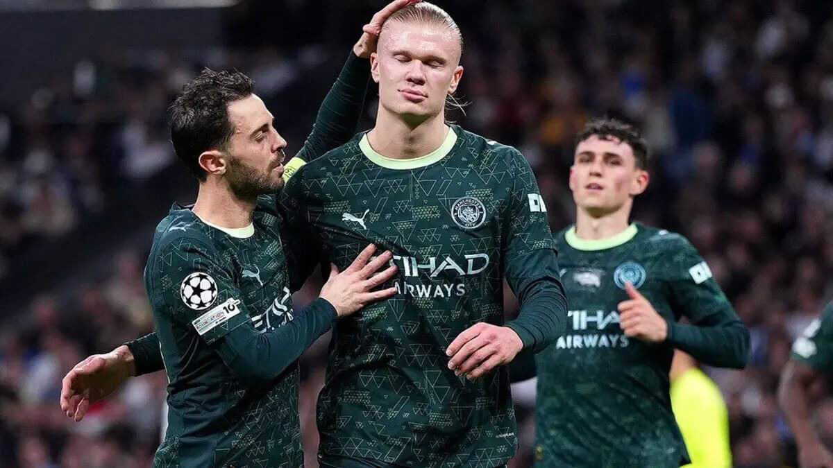 Haaland và Mbappe: Ai hay hơn, và họ đang thay đổi thế nào?