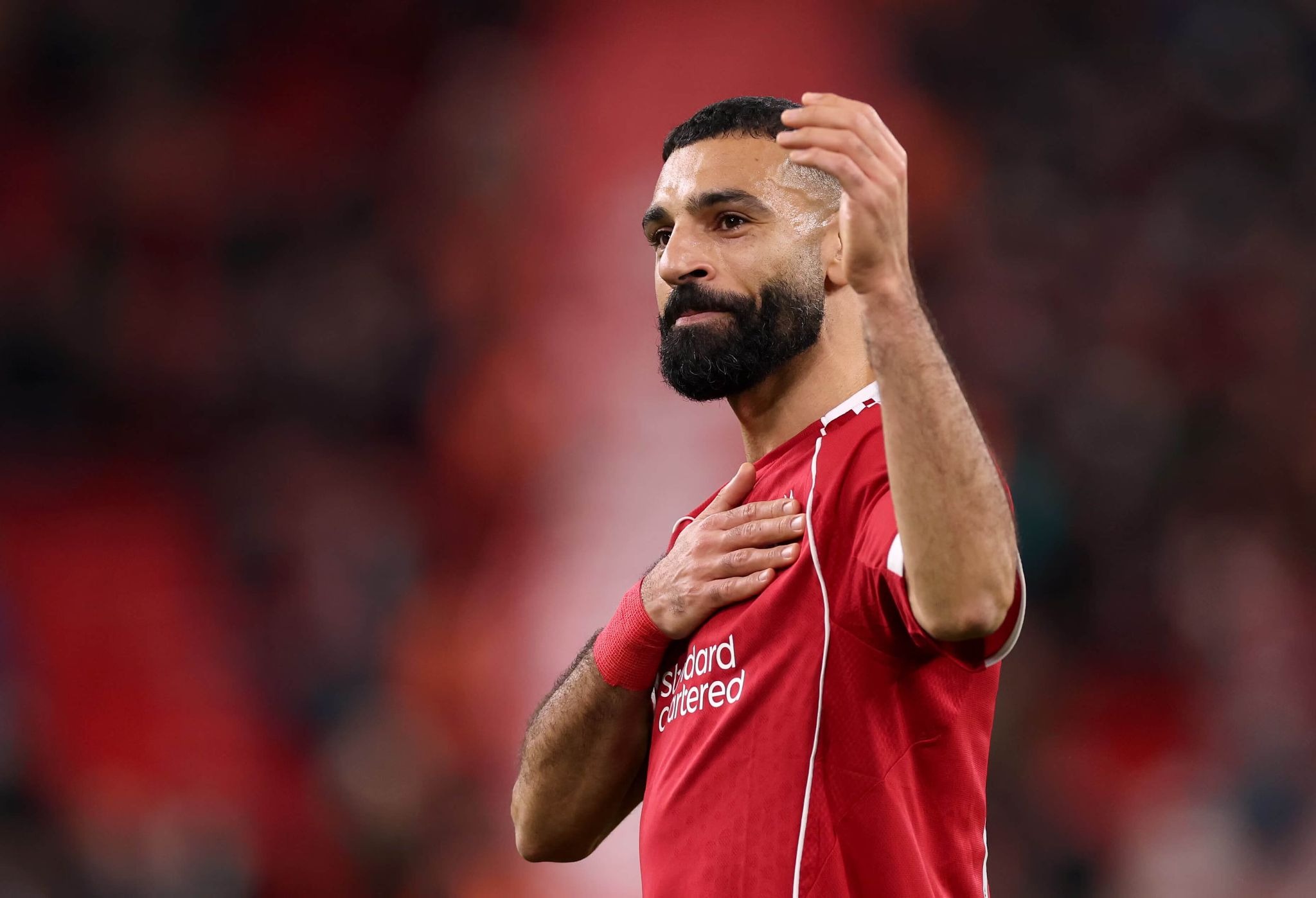 Nụ cười trở lại với Salah, nhưng tương lai ở Liverpool vẫn để ngỏ