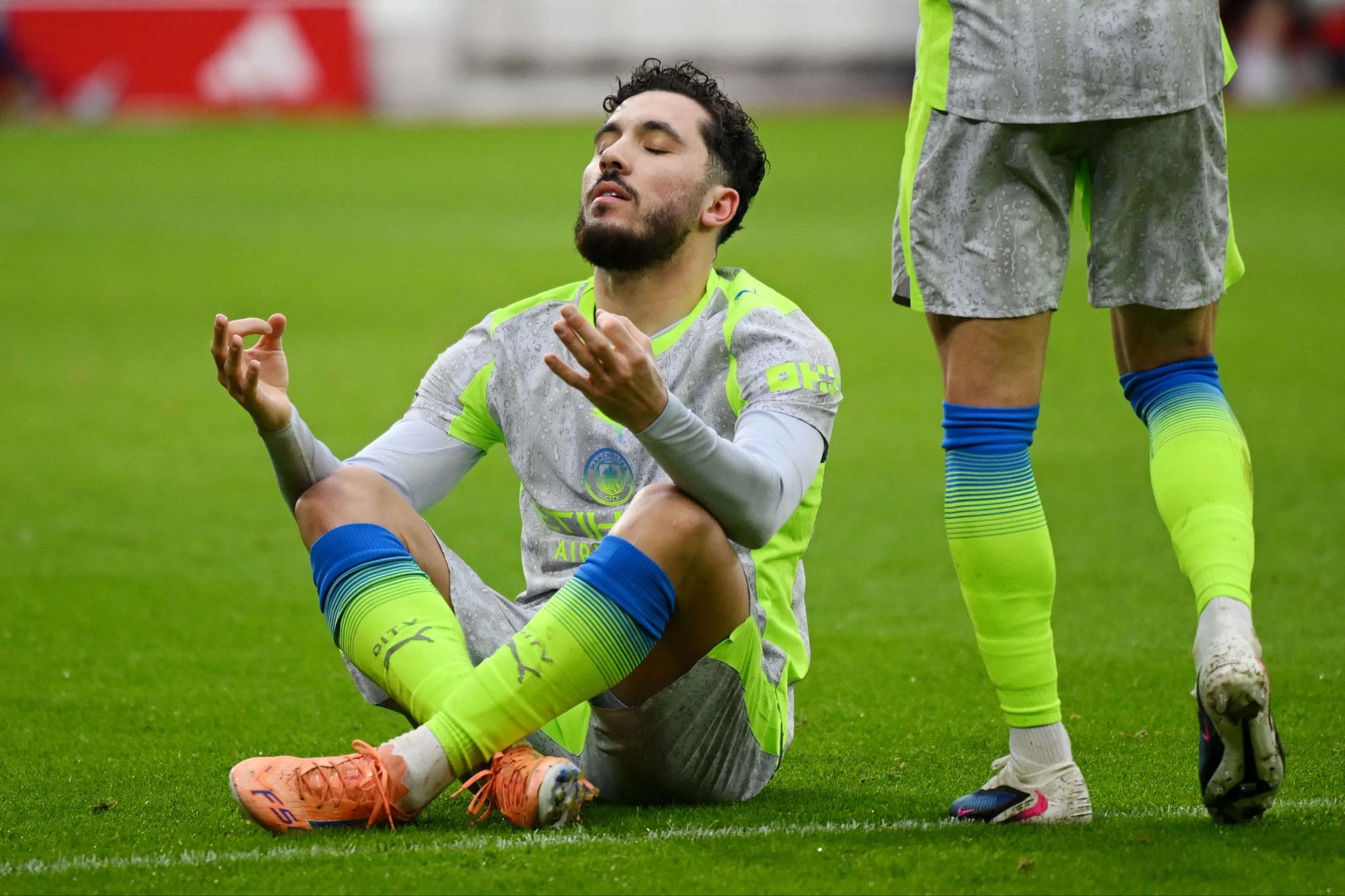 Vì sao Guardiola phải nhượng bộ sự ngẫu hứng của Cherki