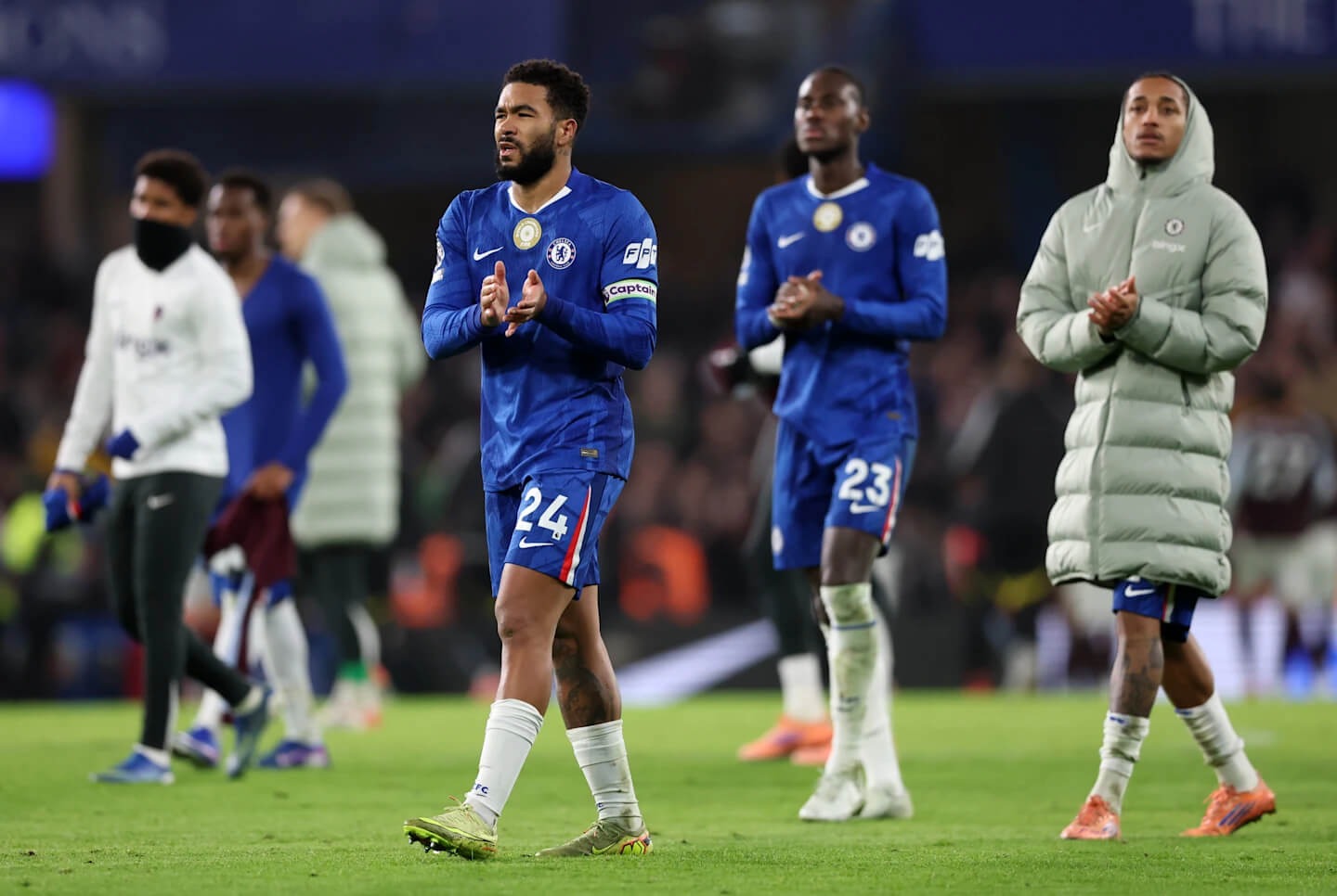 Vì sao Chelsea thường thất bại khi chơi hay