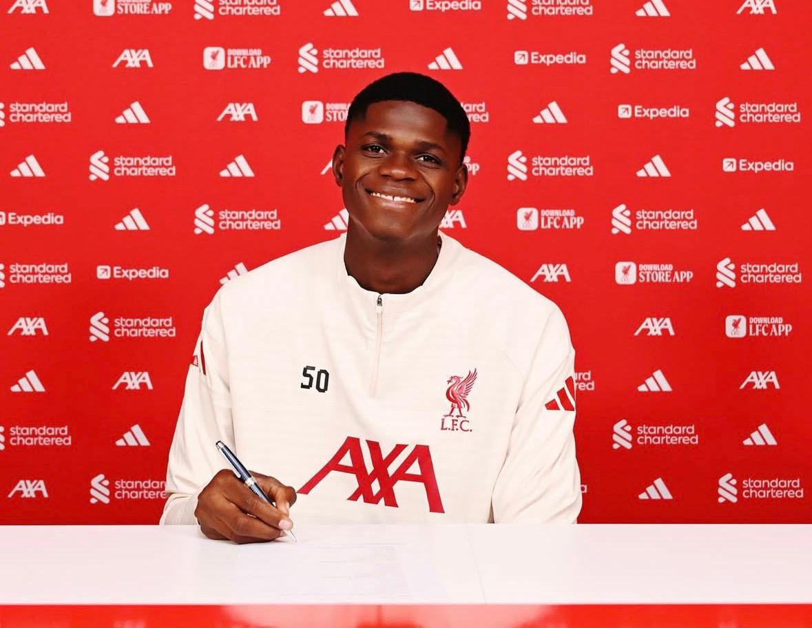 Mor Talla Ndiaye trung vệ Senegal thi đấu tại U17 World Cup.