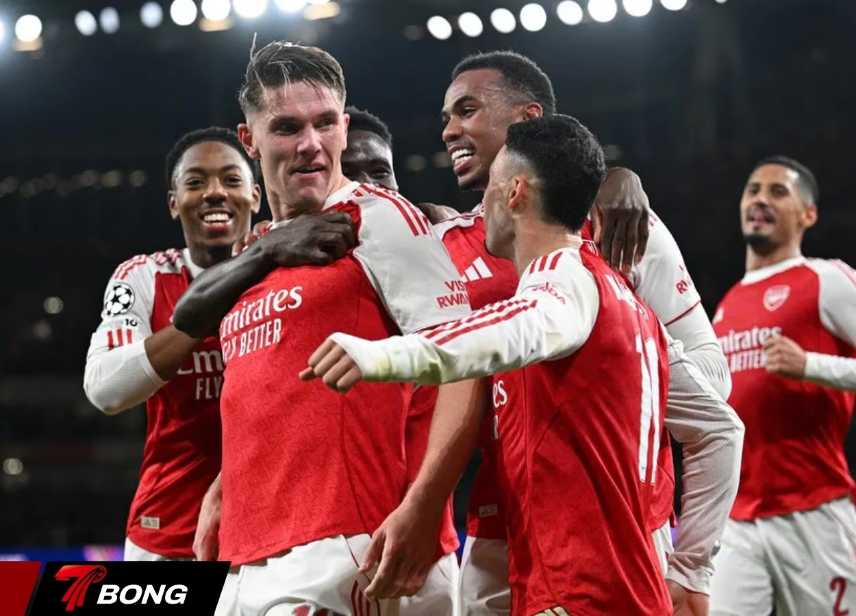 Arsenal bất bại 11 trận tại Champions League
