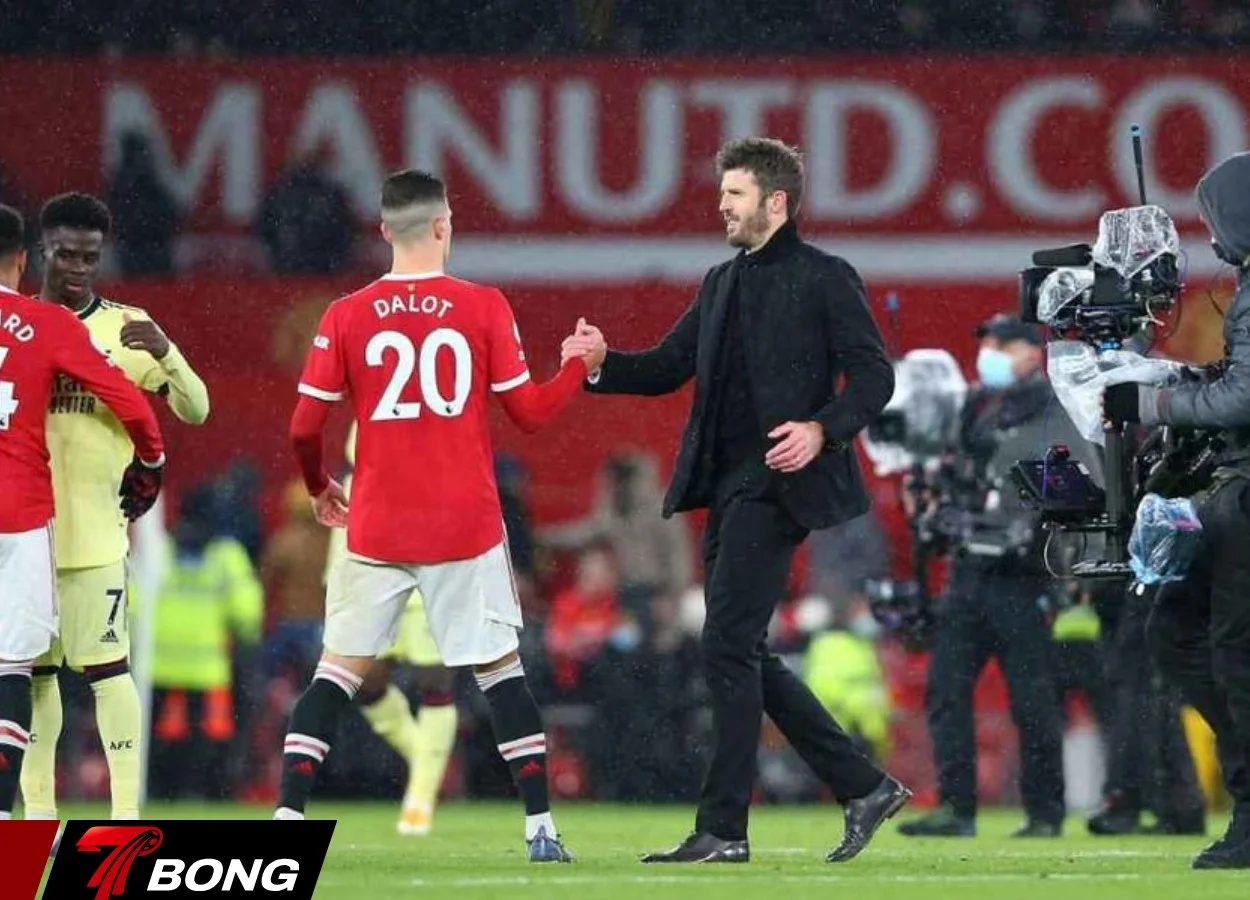 Carrick truyền cảm hứng cho thế hệ tiền vệ mới