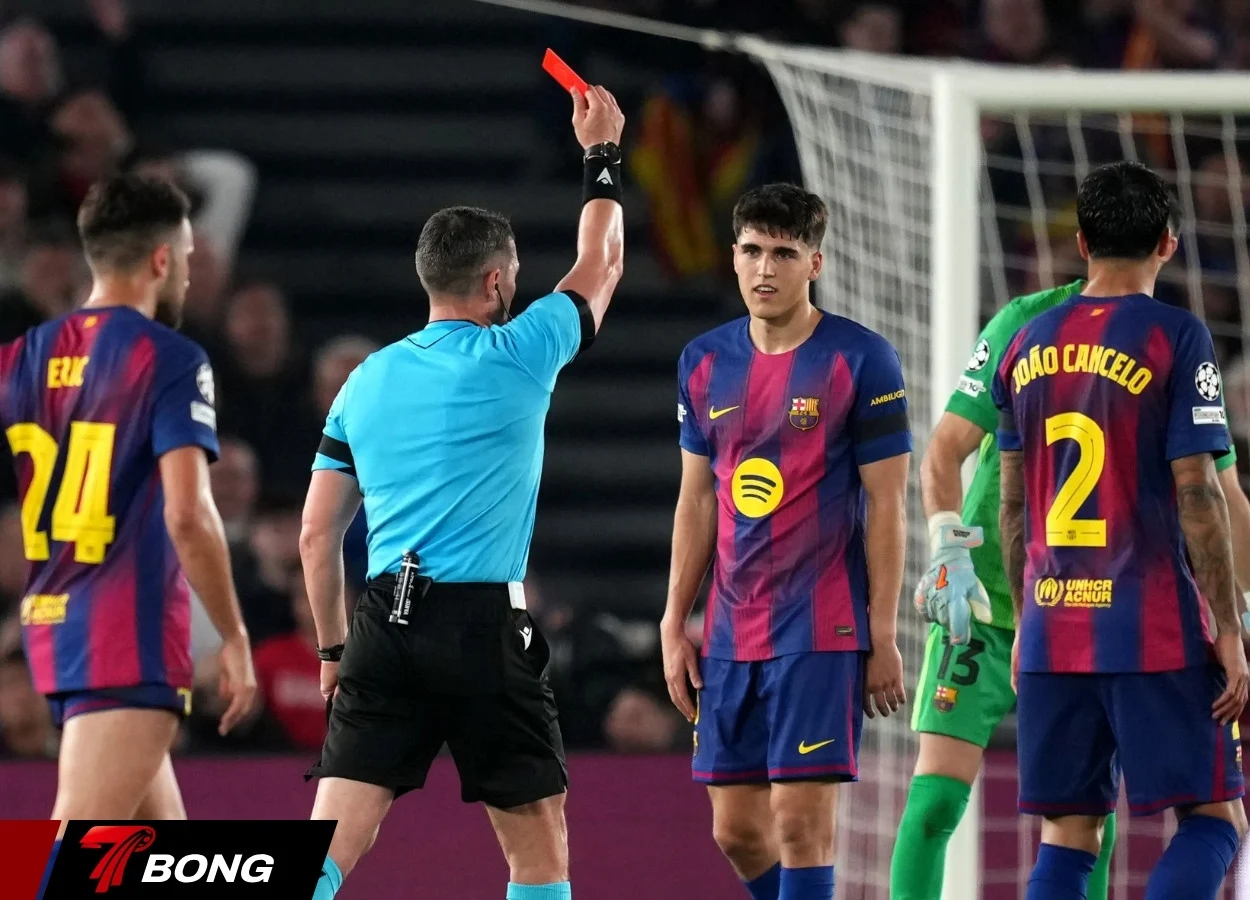 Cubarsi nhận thẻ đỏ trực tiếp tại Camp Nou