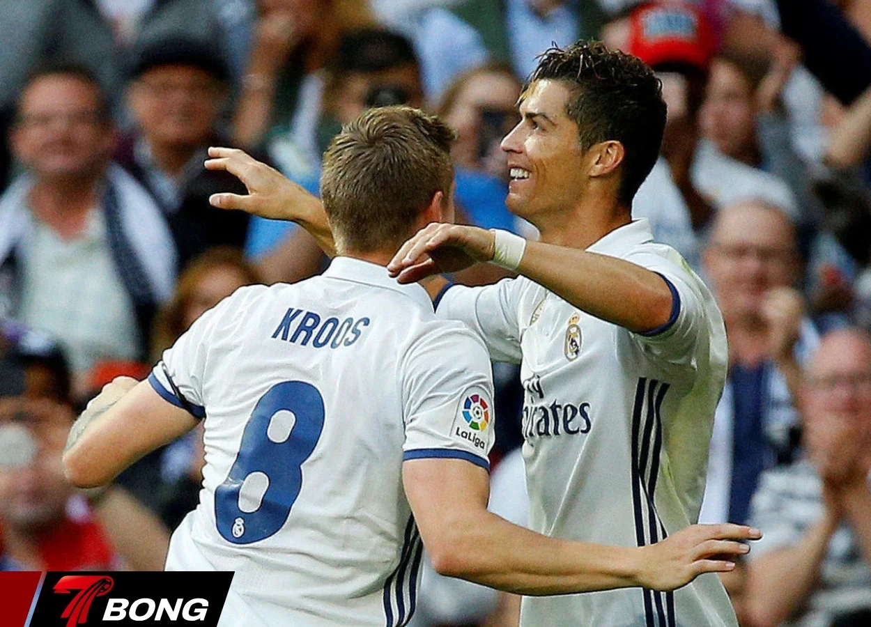 Kroos ủng hộ Ronaldo trong cuộc tranh cãi