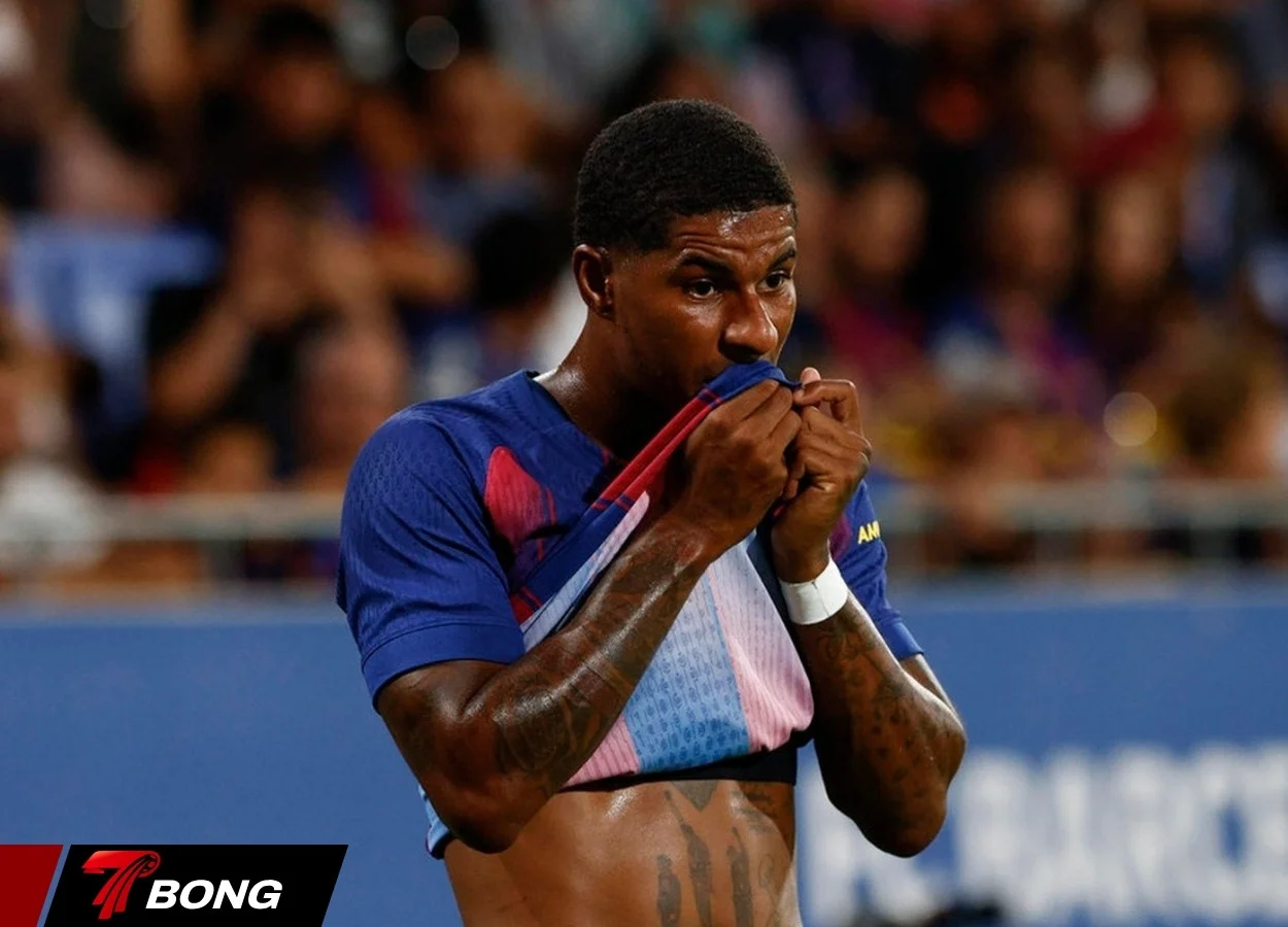 Rashford liên tục ngồi dự bị các trận lớn