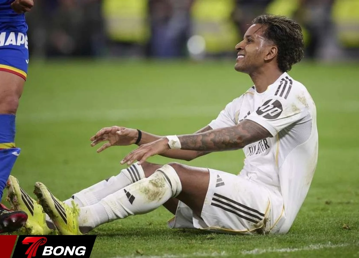 Rodrygo nghỉ hết mùa vì chấn thương nặng