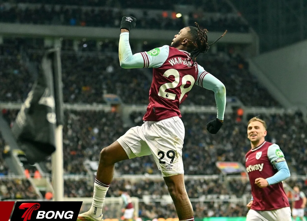 Wan-Bissaka tỏa sáng trong màu áo mới