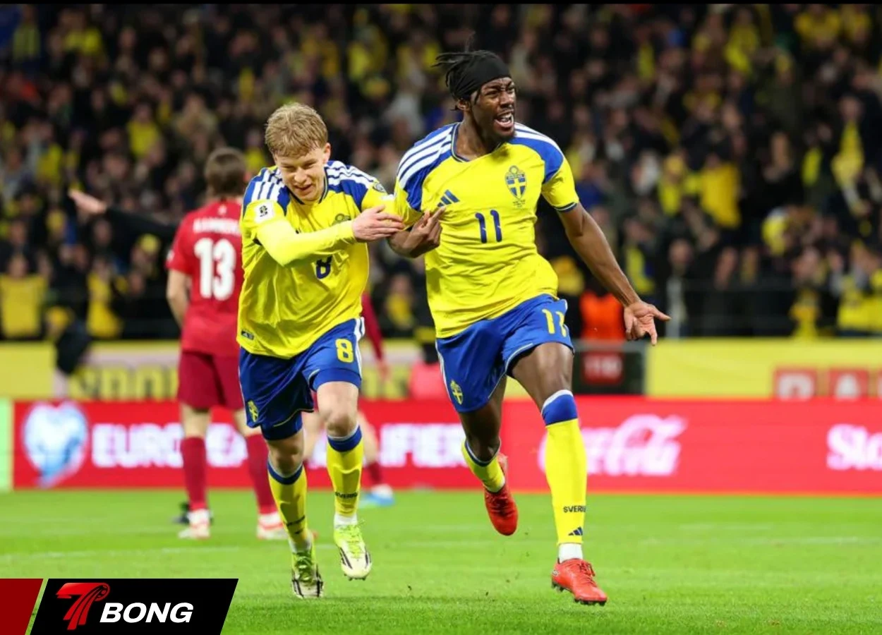 Elanga ghi bàn mở tỷ số cho Thụy Điển