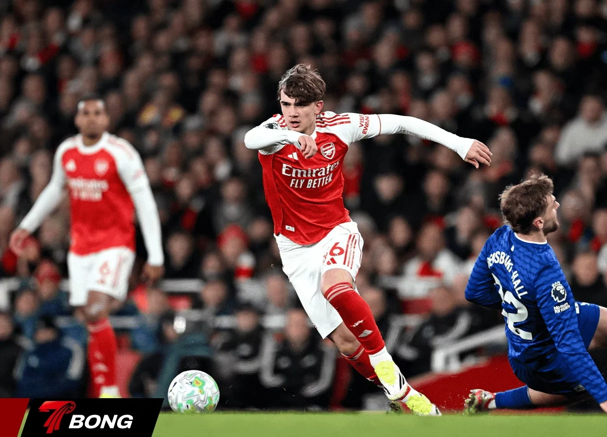 Arsenal tấn công mạnh mẽ trước Everton