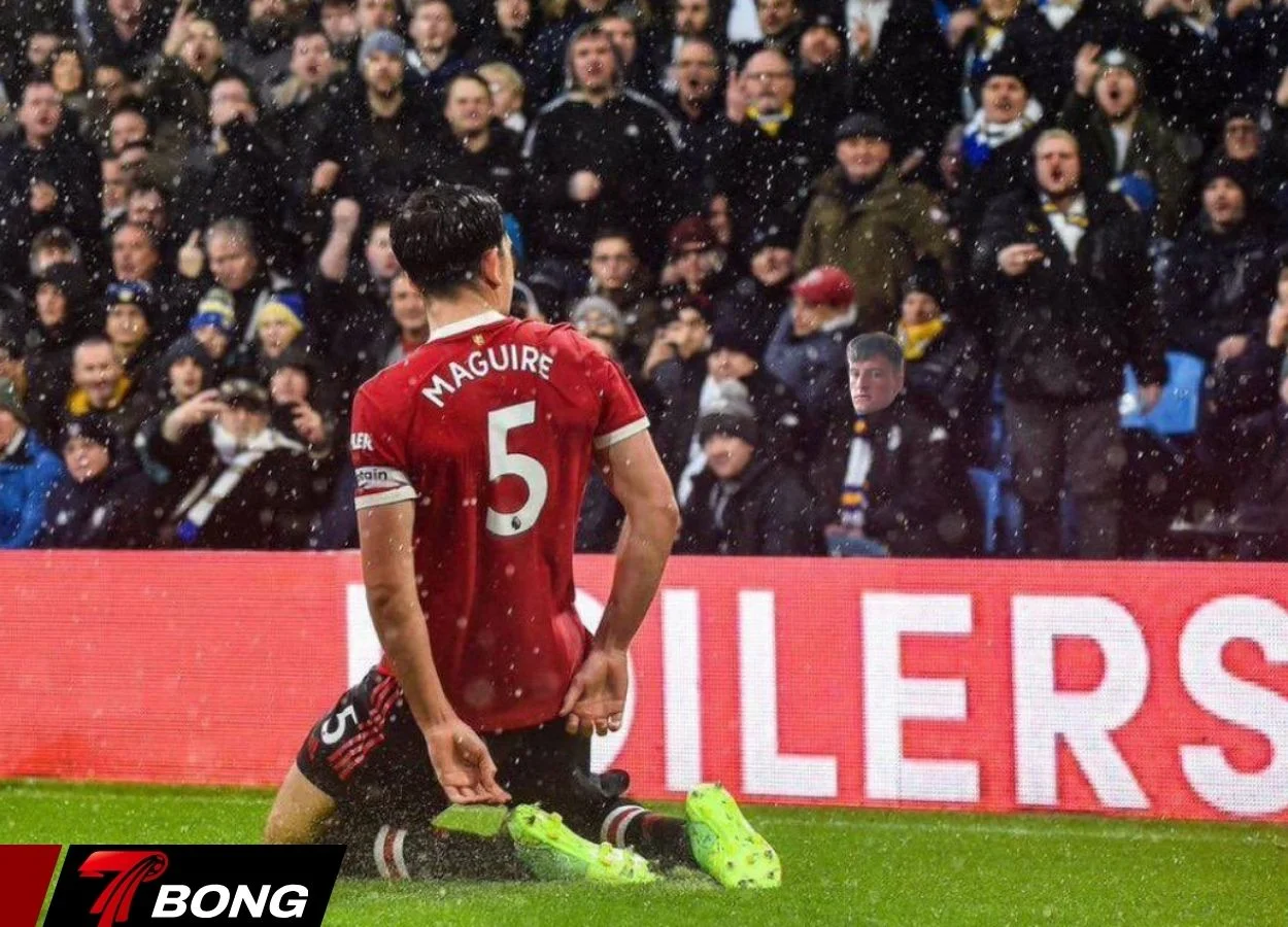 Ban lãnh đạo MU từ chối đề xuất mua Maguire