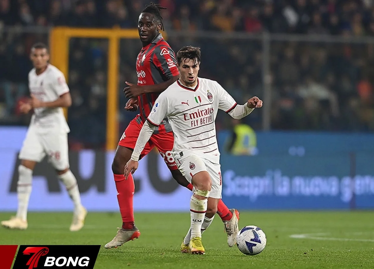 Bản lĩnh của AC Milan và mục tiêu bám đuổi ngôi vương