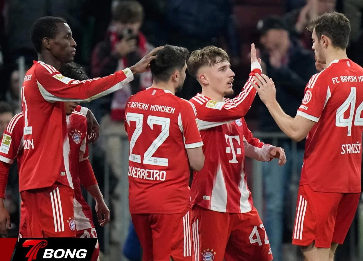 Bayern Munich hướng tới chức vô địch Bundesliga