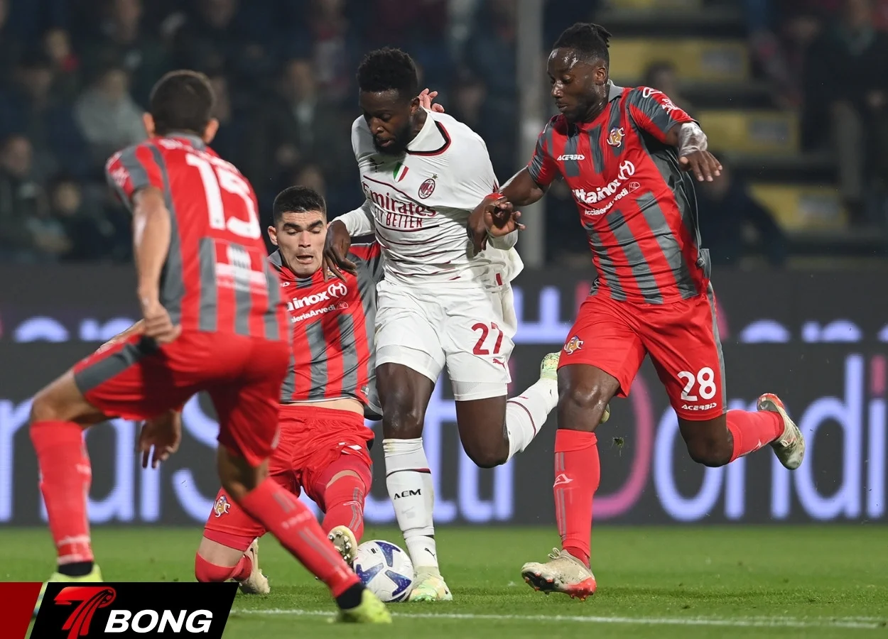 Bối cảnh nghẹt thở và áp lực trụ hạng của Cremonese