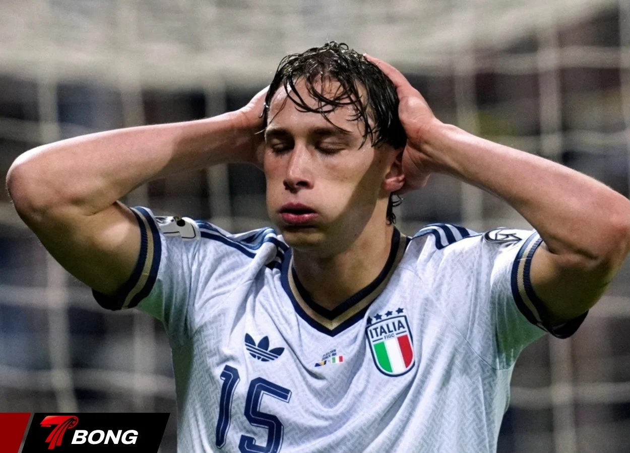 Bóng đá Italy trải qua khủng hoảng 20 năm