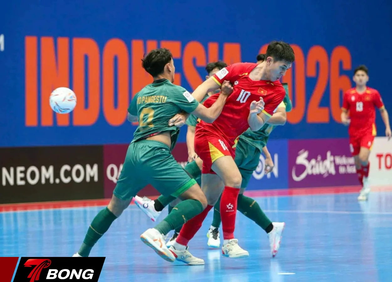 Các cầu thủ nỗ lực đến phút cuối cùng