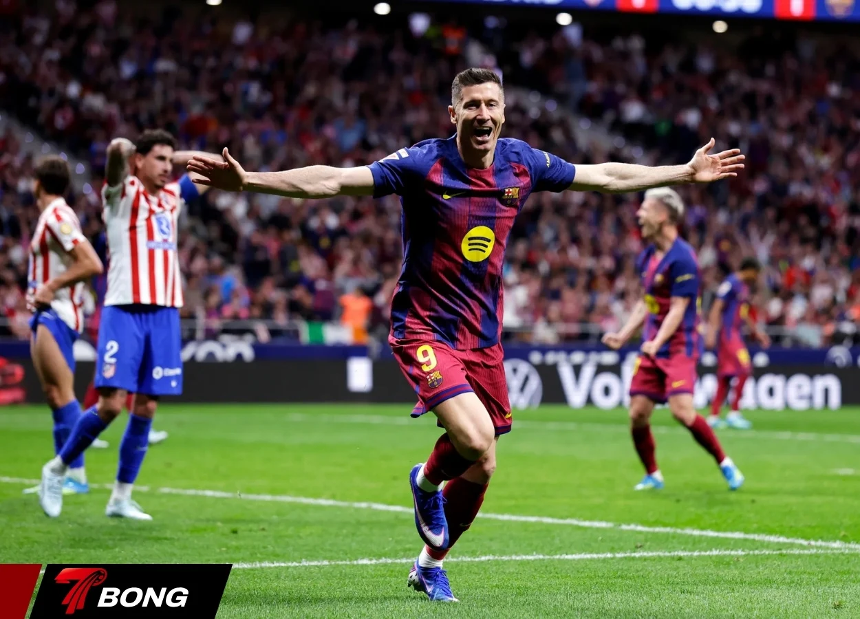 Cancelo tạo cơ hội để Lewandowski ghi bàn quyết định