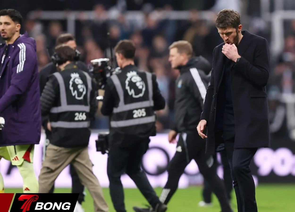 Carrick đối mặt áp lực sau trận thua Newcastle