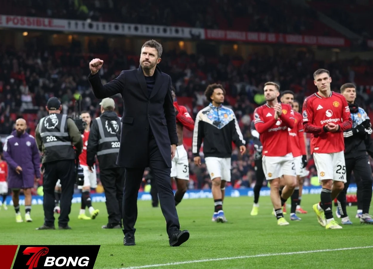 Carrick giúp Dalot tìm lại phong độ đỉnh cao