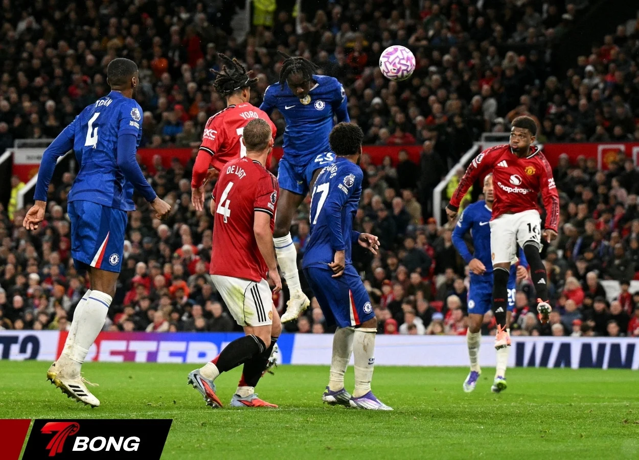 Chelsea tấn công dồn dập nhưng thiếu hiệu quả