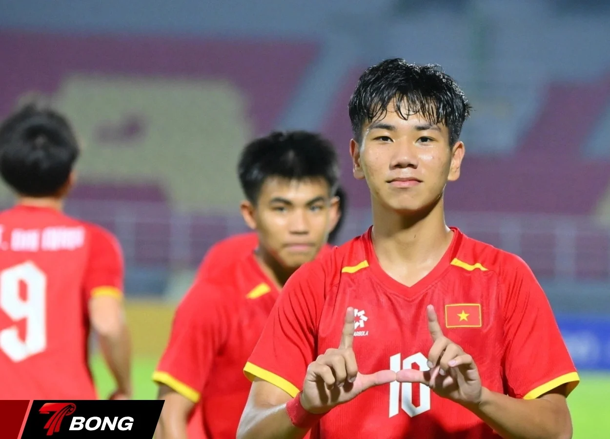 Cơ hội vàng cho bóng đá trẻ Việt Nam