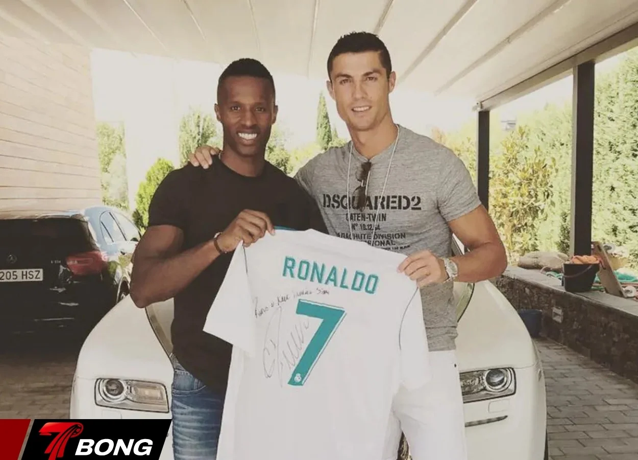 Cộng sự của Ronaldo bị giảm quyền lực