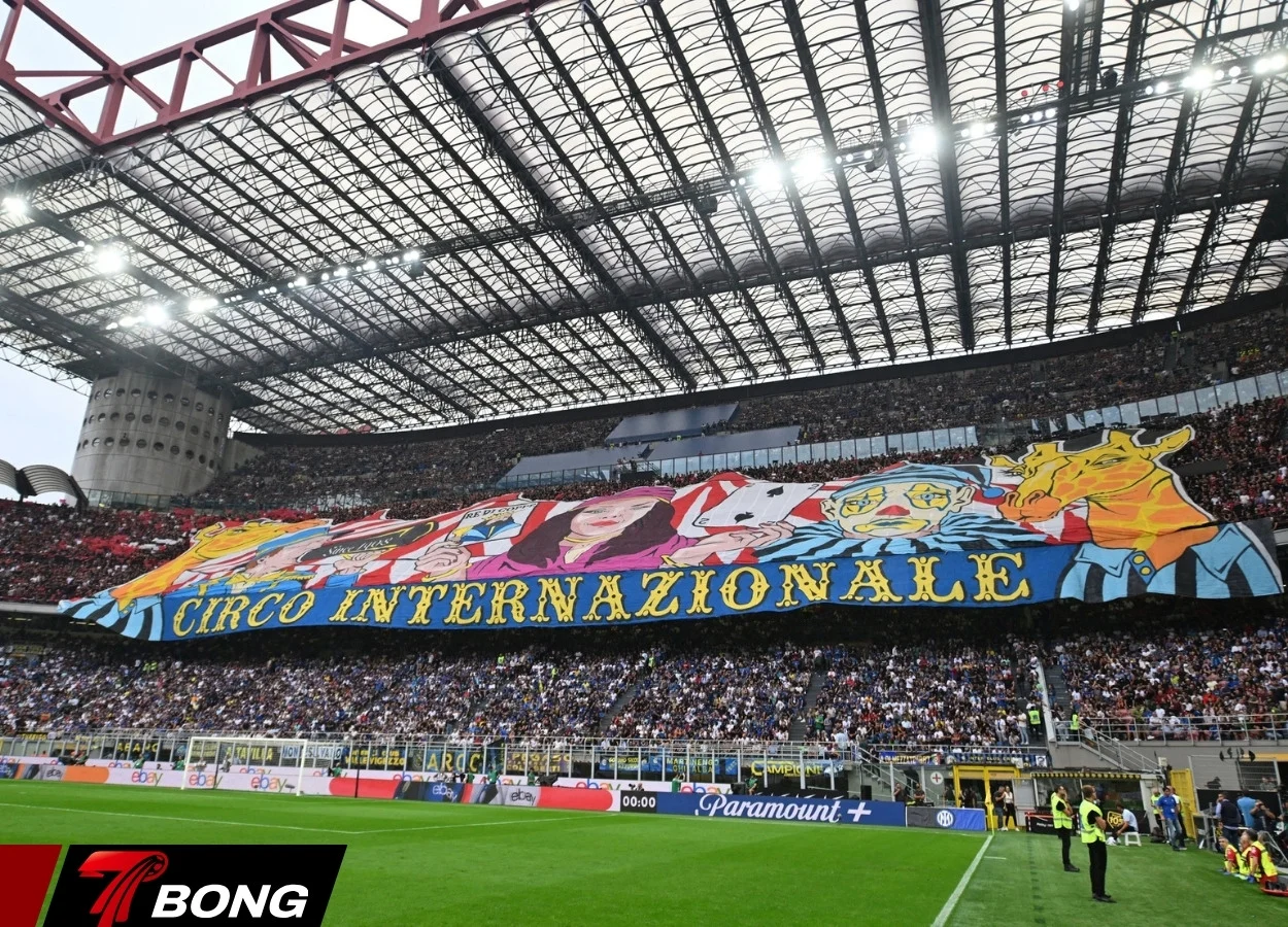 Derby Milano thu hút hàng chục nghìn khán giả