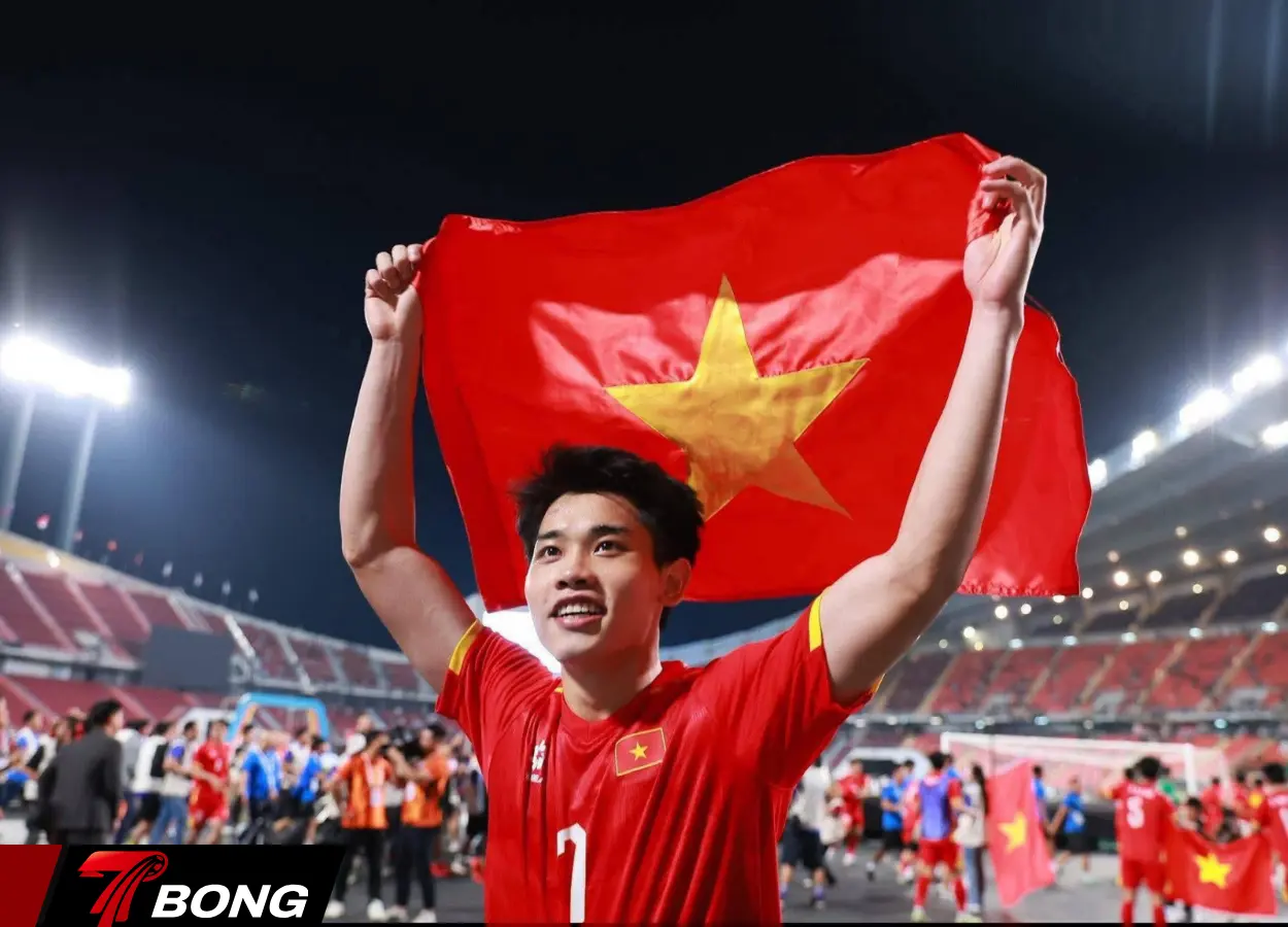 Đình Bắc xúc động nhắc về mẹ tần tảo