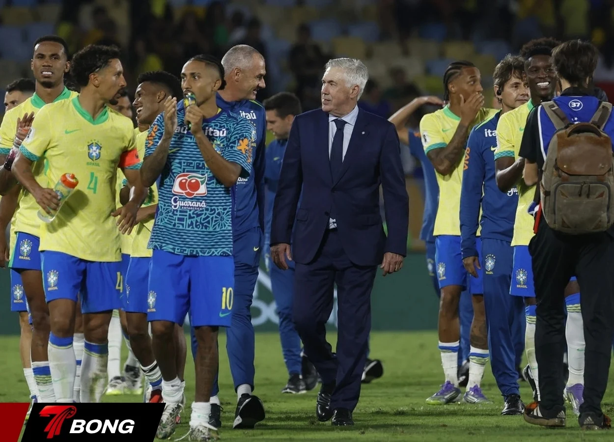 Đội tuyển Brazil tập luyện chuẩn bị giao hữu