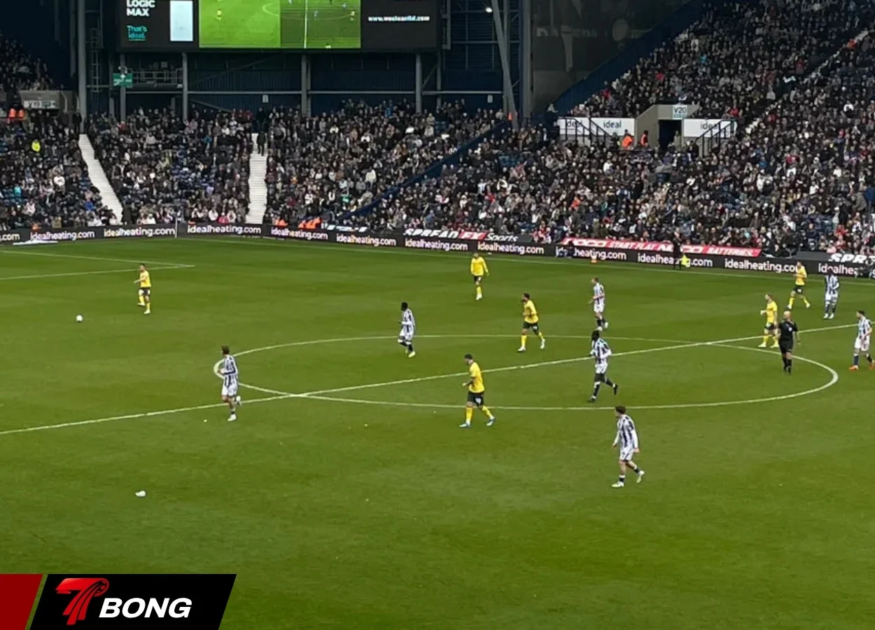 Đứng vững trong tâm bão đua thăng hạng