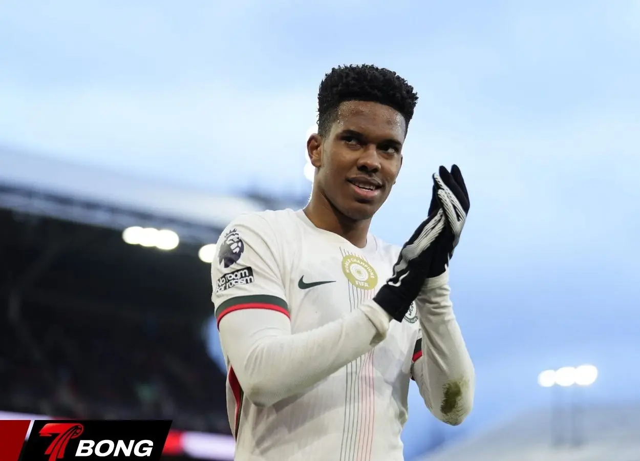 Estevao ghi bàn mở tỷ số cho Chelsea