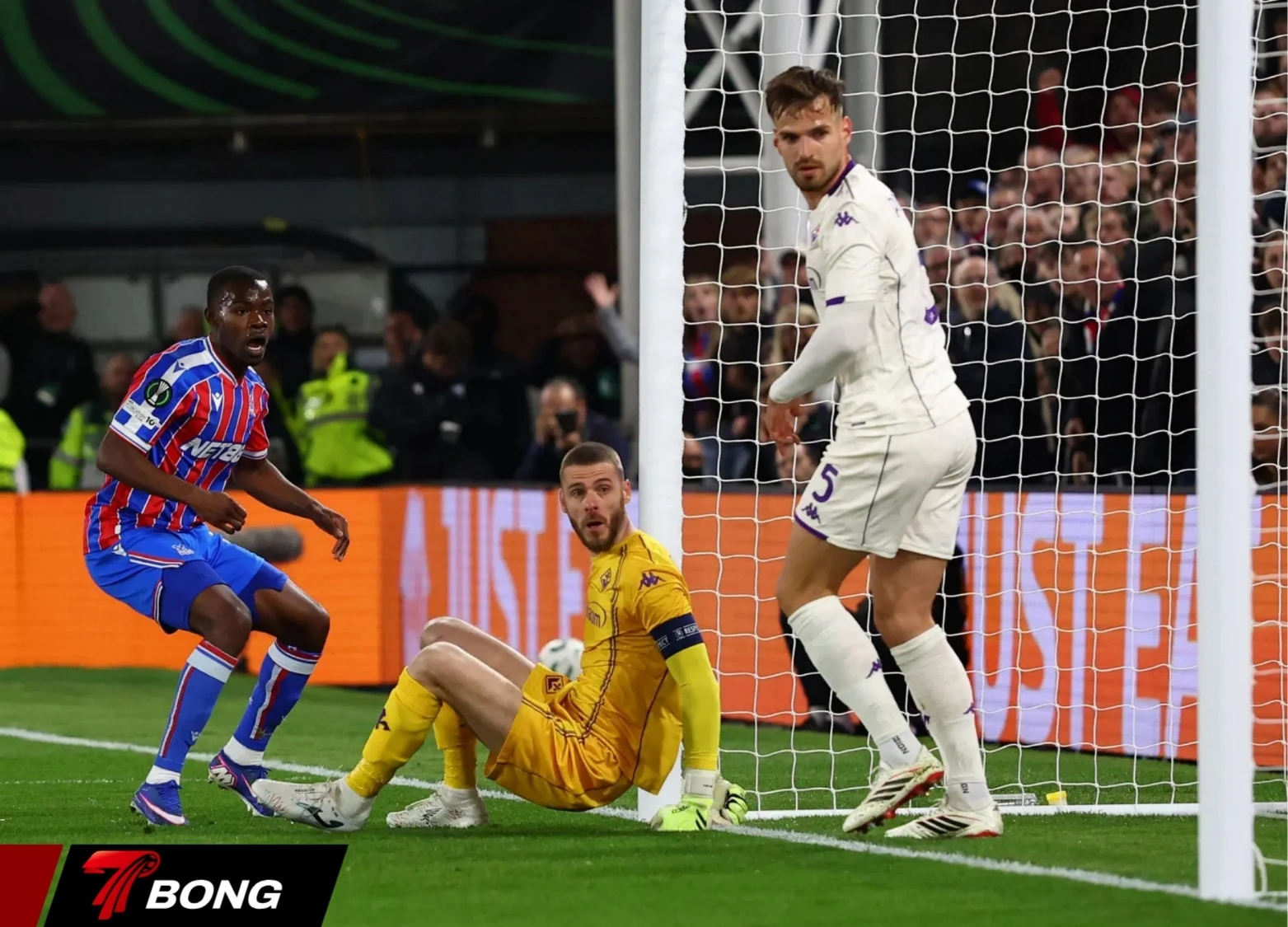 Fiorentina đứng thứ 15 tại Serie A