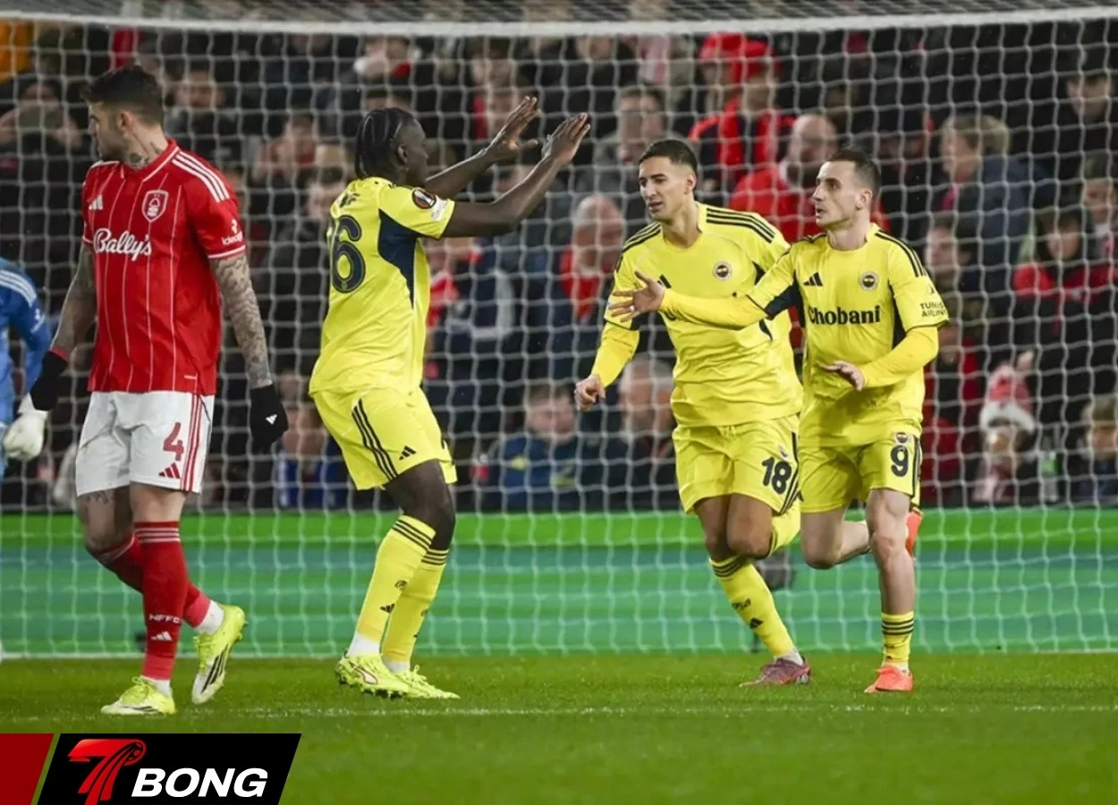 Forest ăn mừng cột mốc lịch sử Europa League