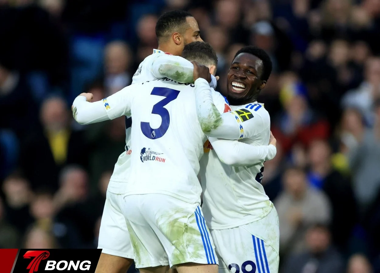 Gudmundsson ghi bàn nâng tỉ số lên 2-0