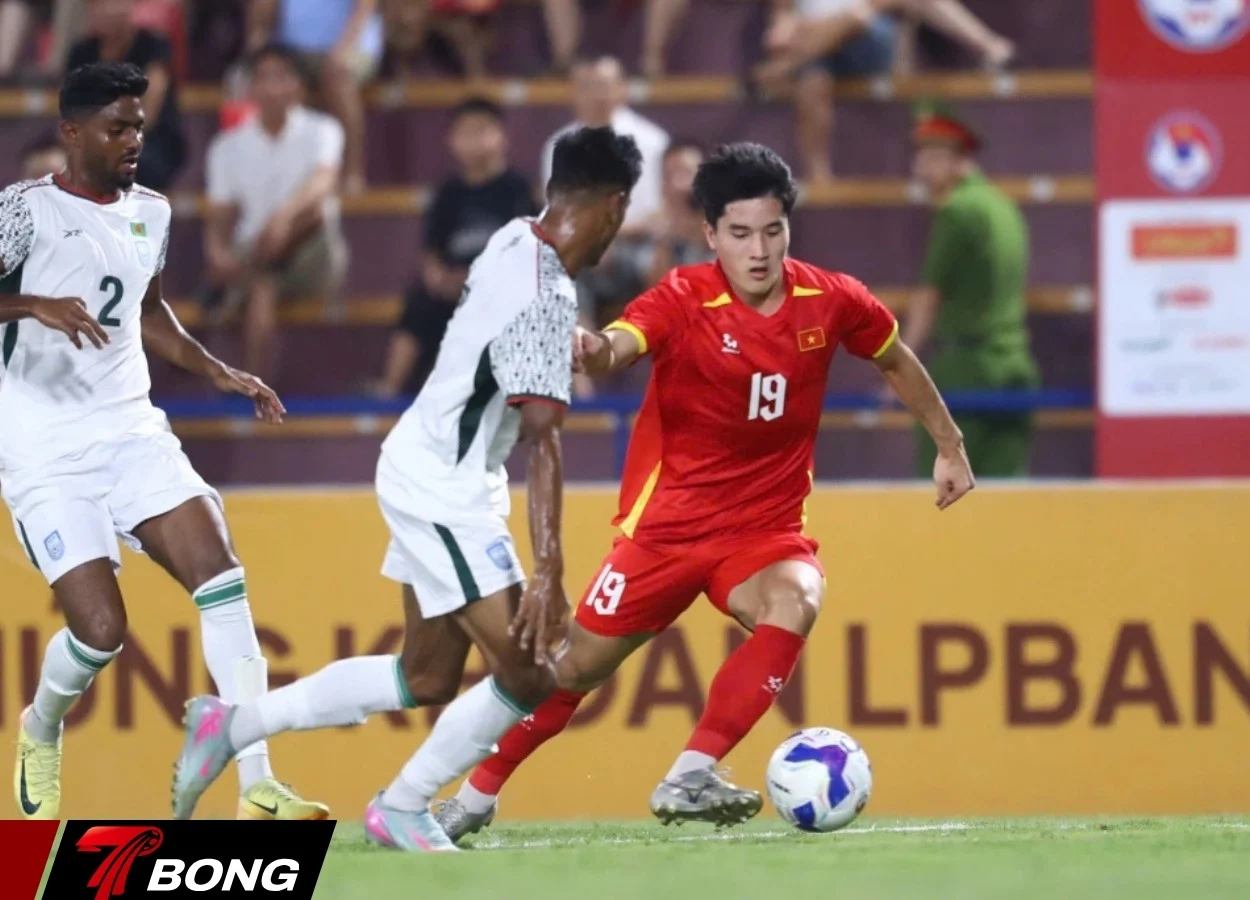 Hàng phòng ngự Việt Nam chuẩn bị kỹ lưỡng