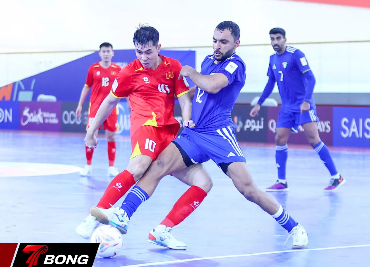 Hiệp một futsal Việt Nam Kuwait căng thẳng