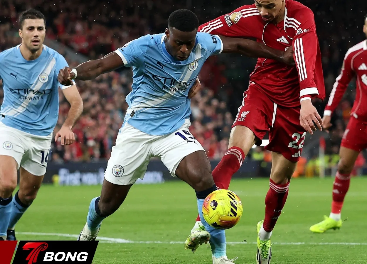 Hiệp một diễn ra với nhiều tình huống nguy hiểm