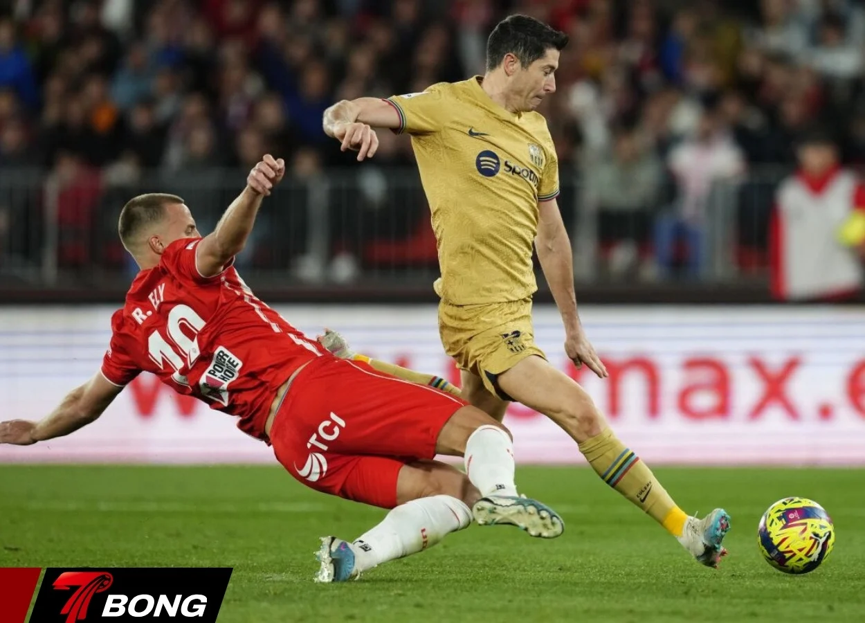 Hiệp một căng thẳng giữa Bilbao và Barca