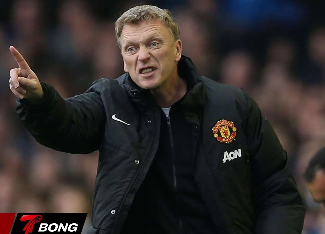HLV David Moyes lên tiếng chỉ trích Arsenal