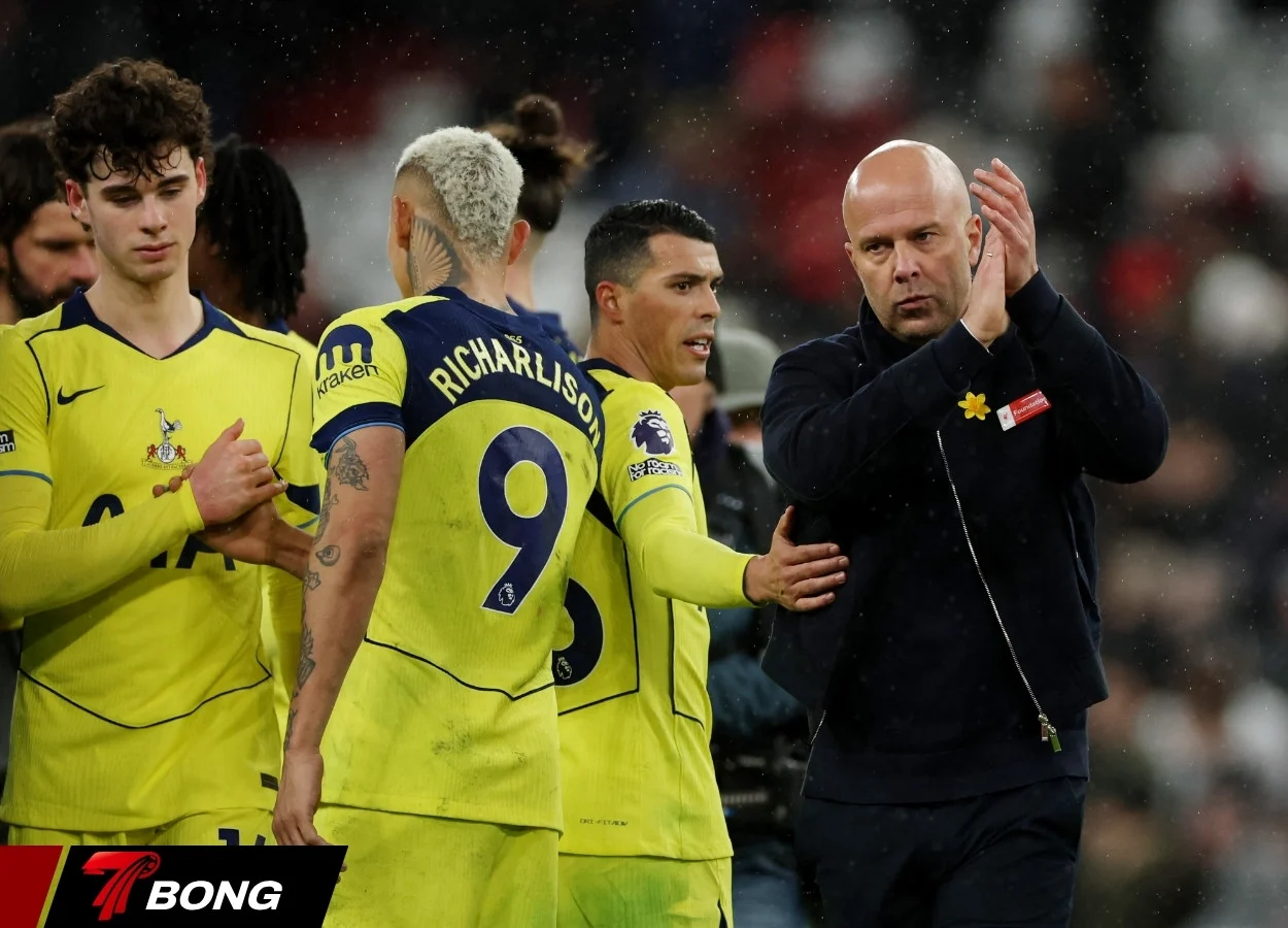 HLV Slot đưa ra quyết định gây nhiều tranh cãi