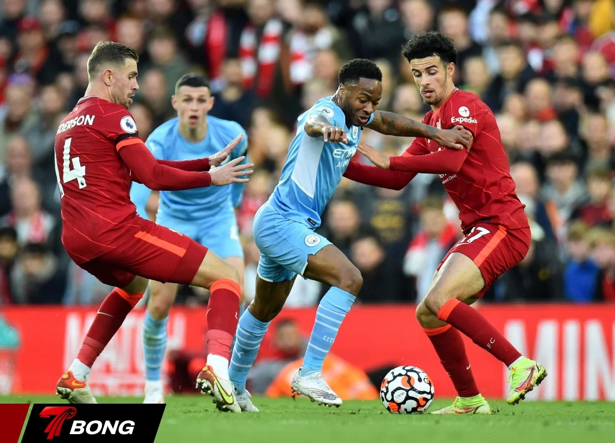 Khúc cua sinh tử 16 ngày và cơn bão chấn thương