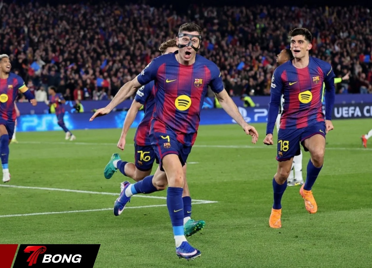 Lewandowski lập cú đúp góp công vào chiến thắng lớn