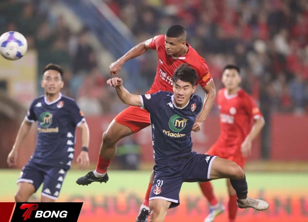 Lucao đánh đầu mở tỷ số cho Thể Công Viettel