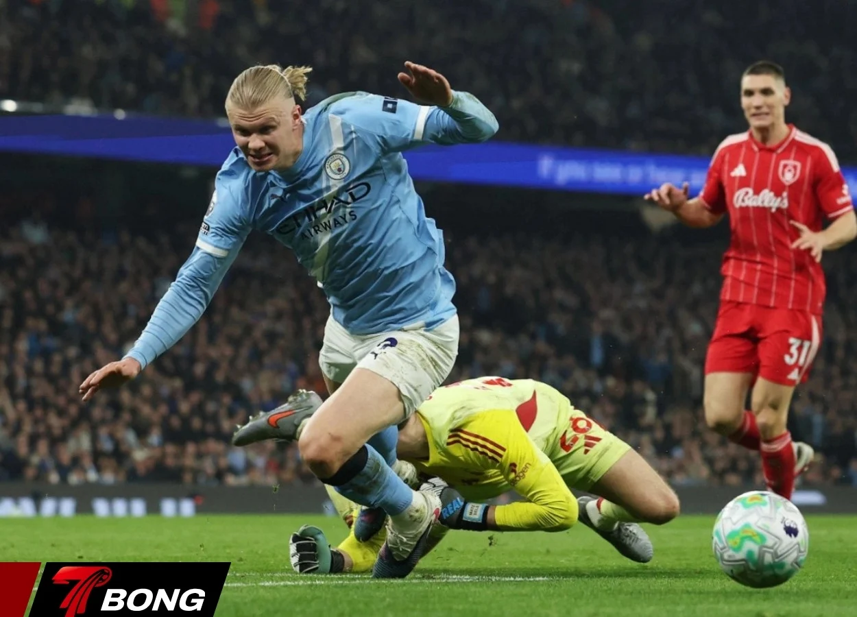 Man City hai lần dẫn bàn vẫn không thắng
