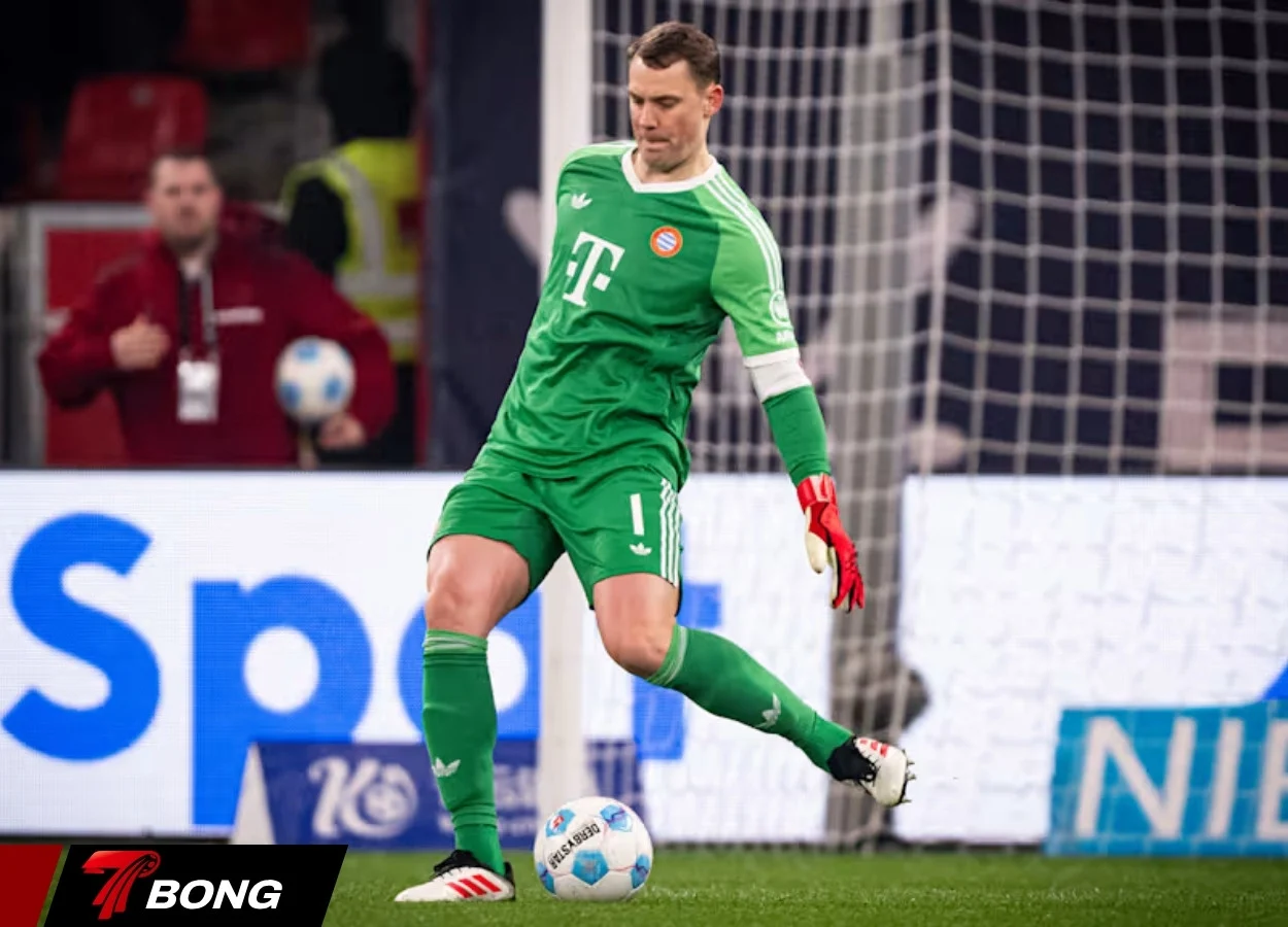 Manuel Neuer cản phá xuất sắc giữ sạch lưới