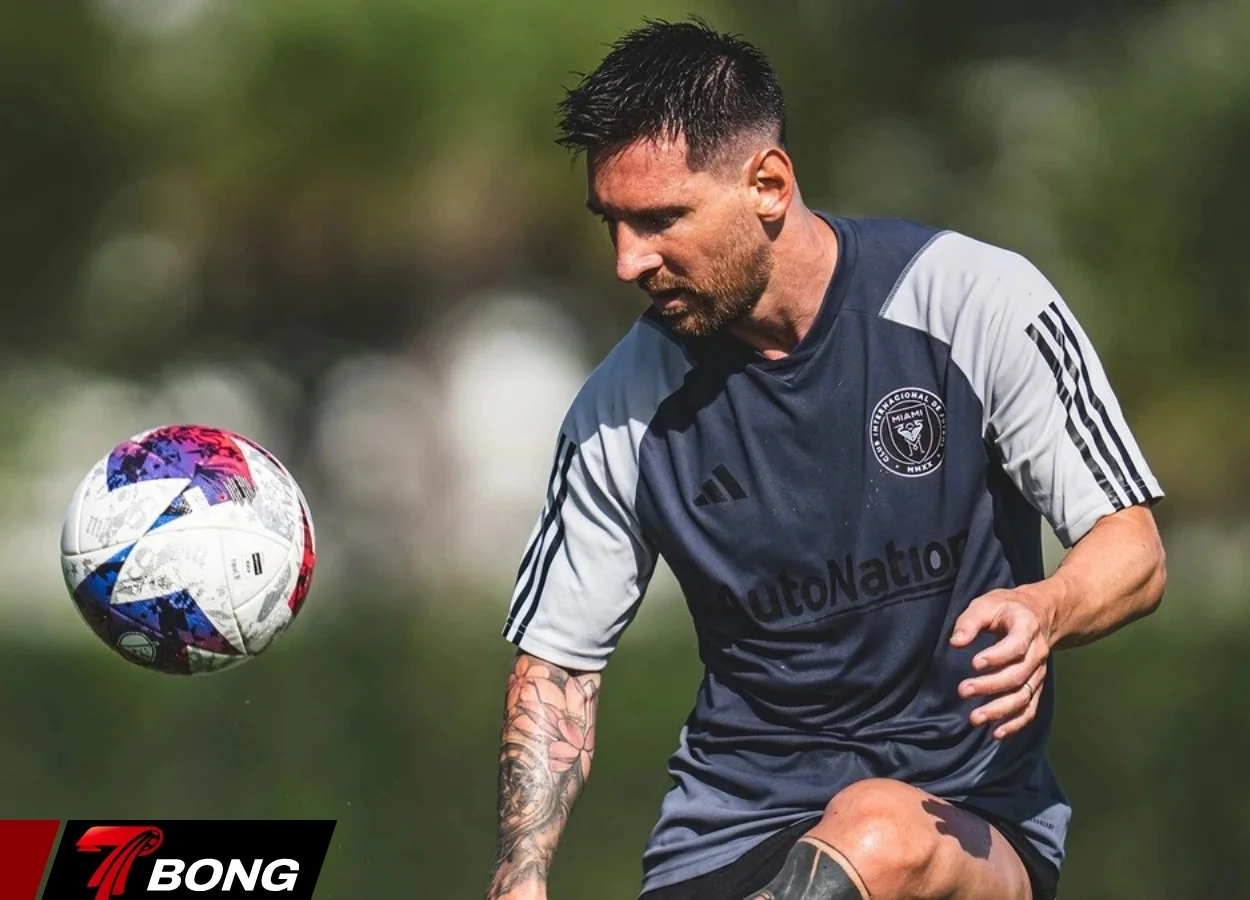 Messi hướng tới World Cup 2026 trọn vẹn