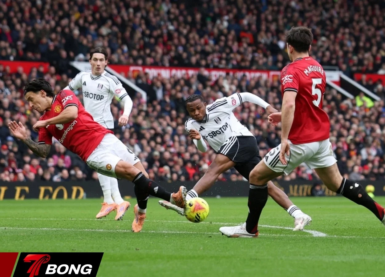 MU củng cố vị trí trong top bốn giải đấu