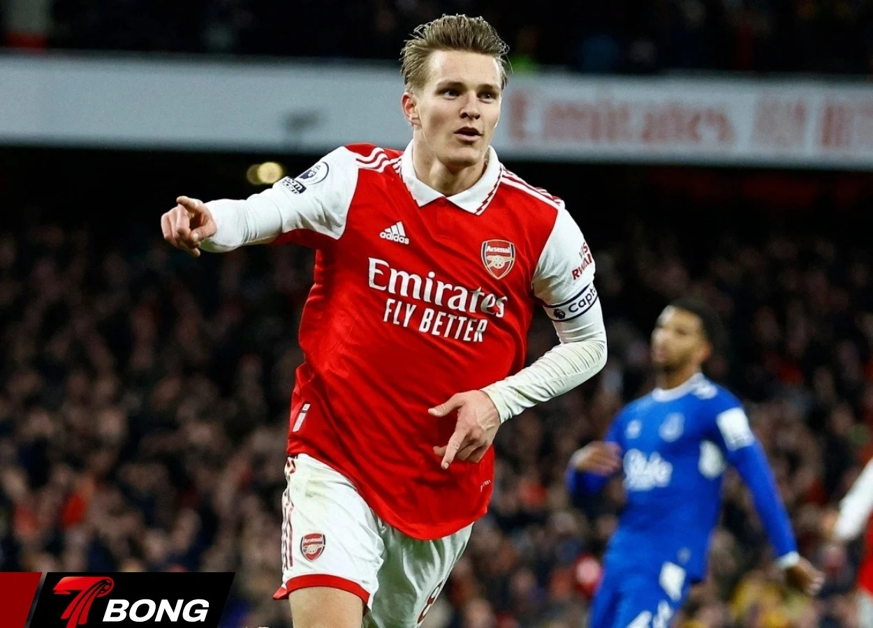 MU quan tâm chiêu mộ Odegaard từ Arsenal