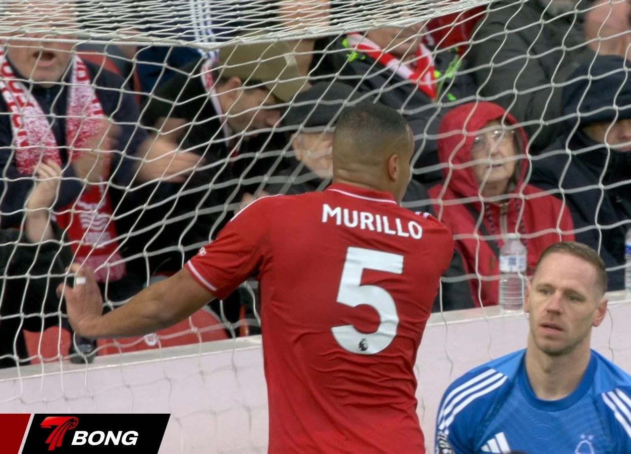 Murillo phản lưới nhà giúp Villa dẫn trước