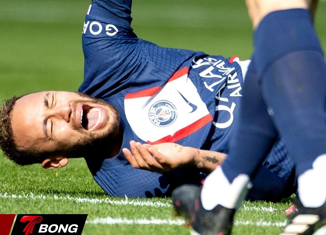 Neymar nỗ lực hồi phục sau ca phẫu thuật